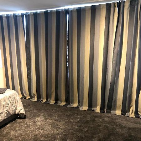 Ac Lounge 125 Lejlighed Rochford Eksteriør billede