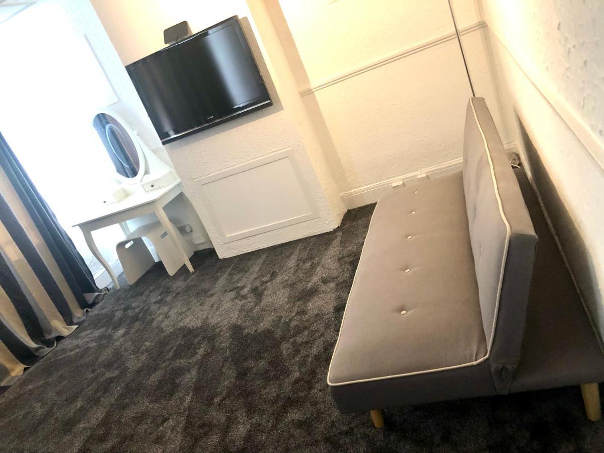 Ac Lounge 125 Lejlighed Rochford Eksteriør billede